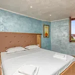 Casa Viktor Guest house 3*