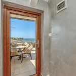 Casa Viktor Πανσιόν 3*