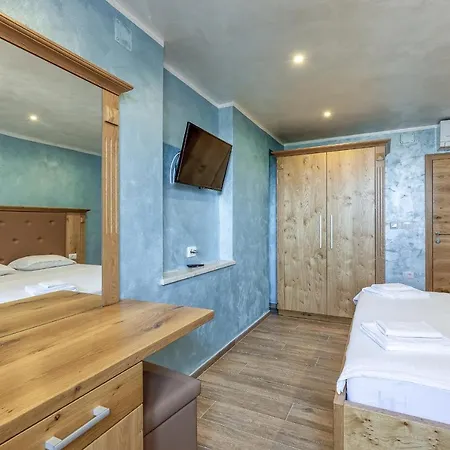 Casa Viktor Guest house