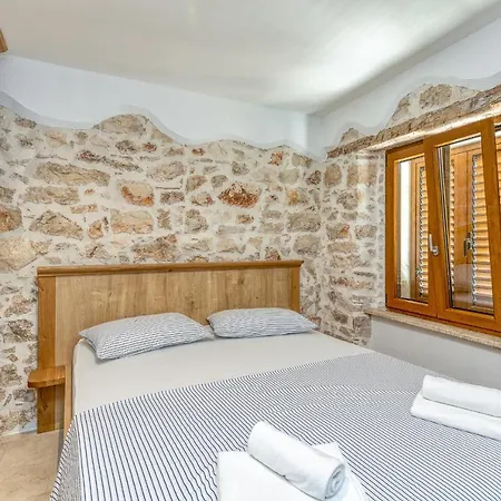 Casa Viktor Maison d'hôtes