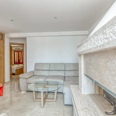 Casa Viktor Guest house
