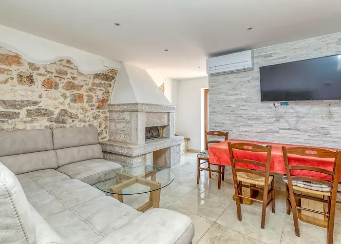 Casa Viktor Pensión 3*