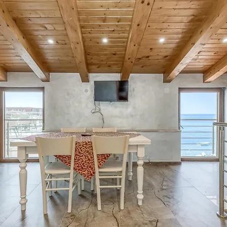 Casa Viktor أوماغ