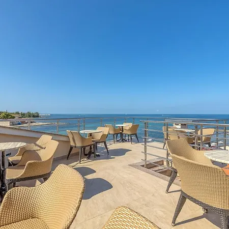 Casa Viktor أوماغ